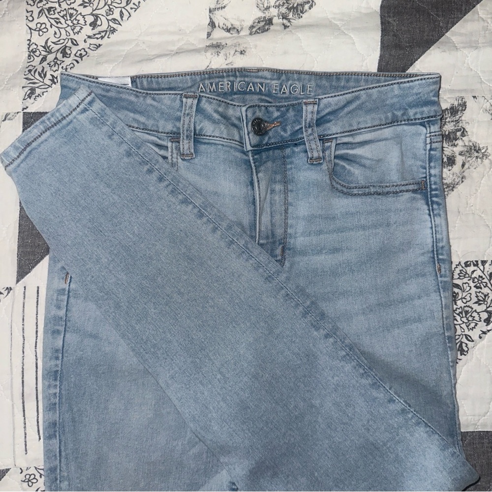American Eagle Outfitters women’s  Light Blue Skinny Jeans